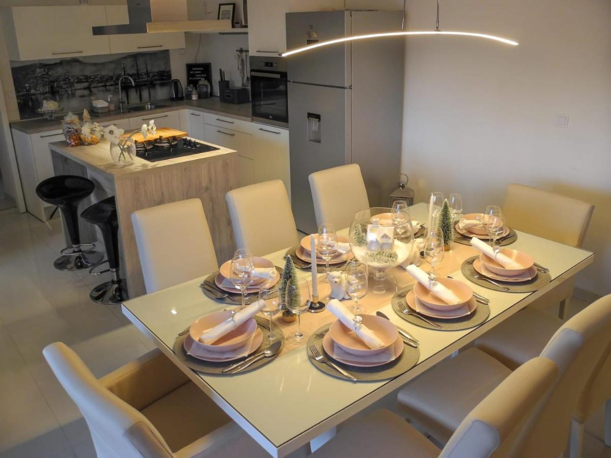 Apartment Mare Vodice Eksteriør billede