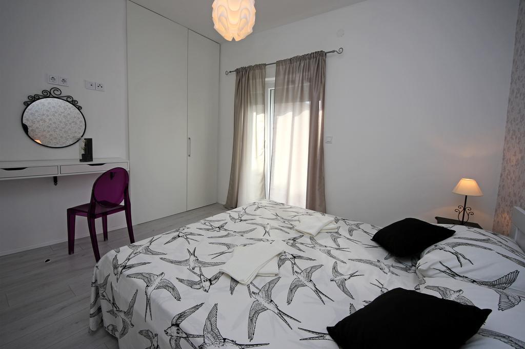 Apartment Mare Vodice Eksteriør billede