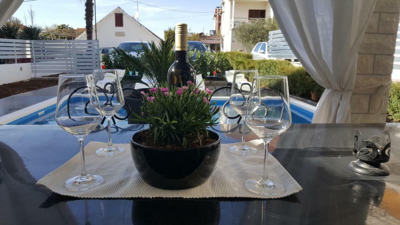 Apartment Mare Vodice Eksteriør billede