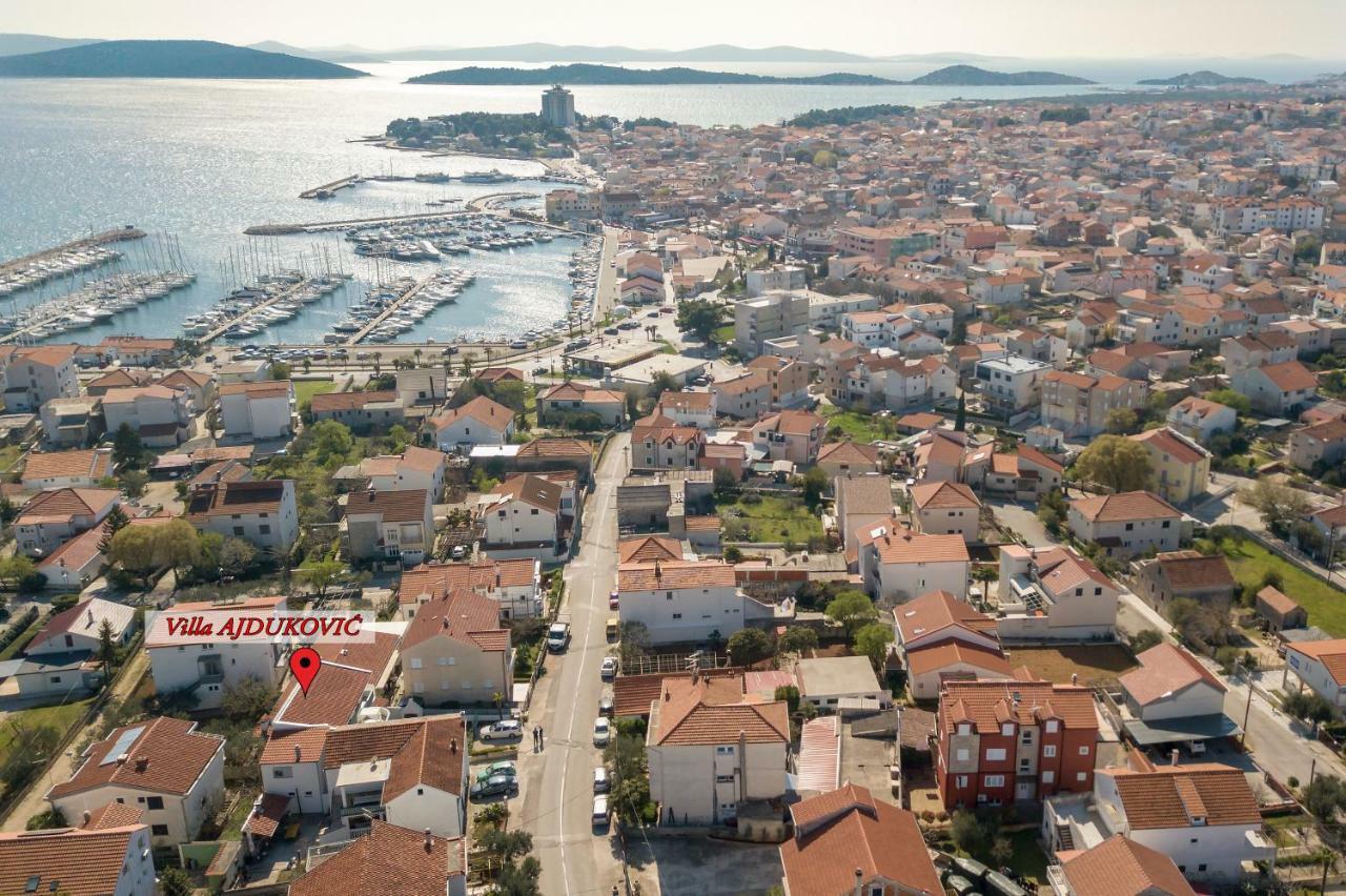 Apartment Mare Vodice Eksteriør billede
